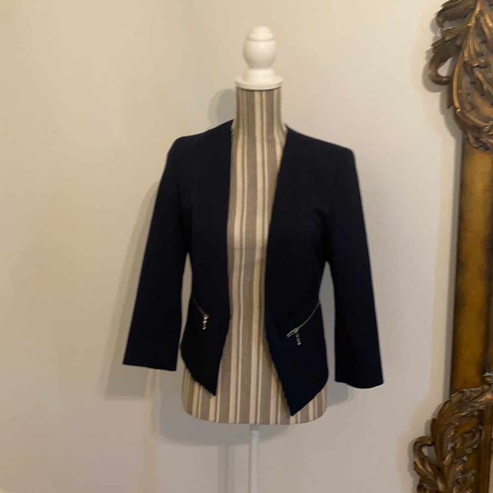 EXPRESS SIZE 4 CROPPED BLAZER